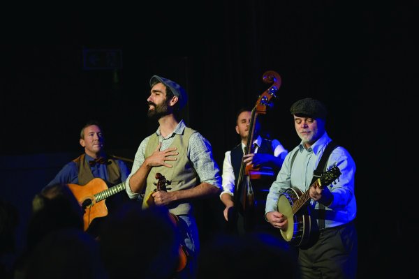 UNE HISTOIRE DE DJANGO